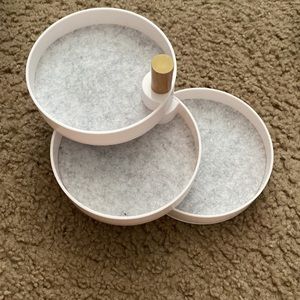 The 2Bandits jewelry tray